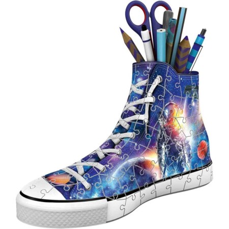Puzzle 3D Suport Pixuri Sneaker Astronaut, 108 Piese Ravensburger - 1