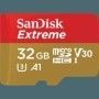 Card de Memorie MicroSD SanDisk Extreme, 32GB, Adaptor SD, Class 10 SANDISK - 3